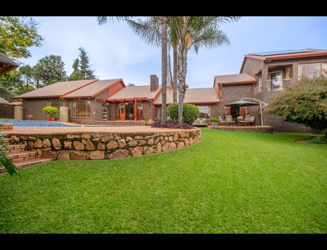 4 BEDROOM HOUSE FOR SALE IN WILRO PARK